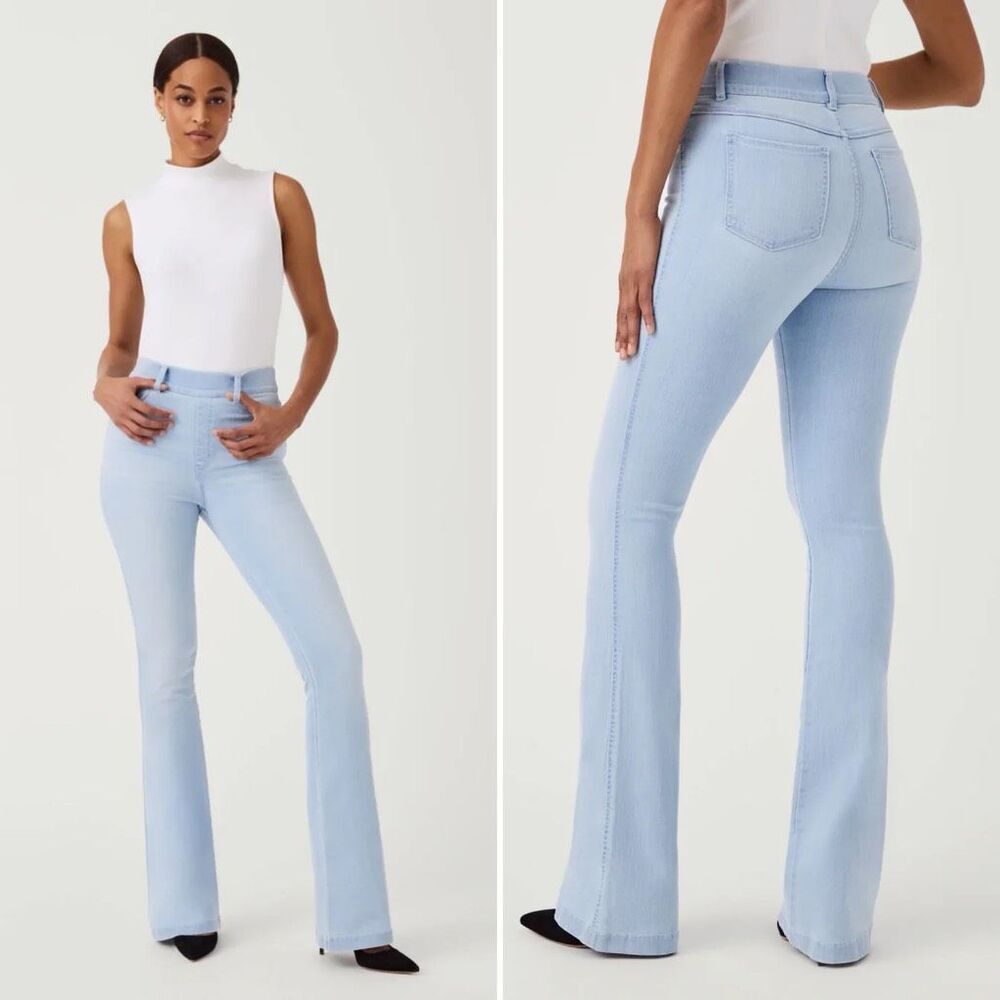 SPANX Pull On Stretch Flare Jeans in Retro Light Wash Size L - Picture 12 of 12